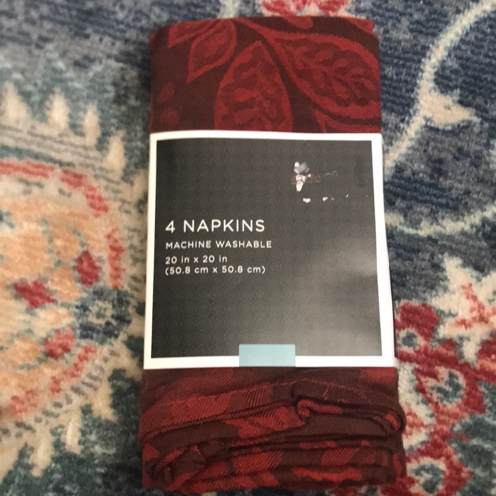 4 Count Floral Print Napkins